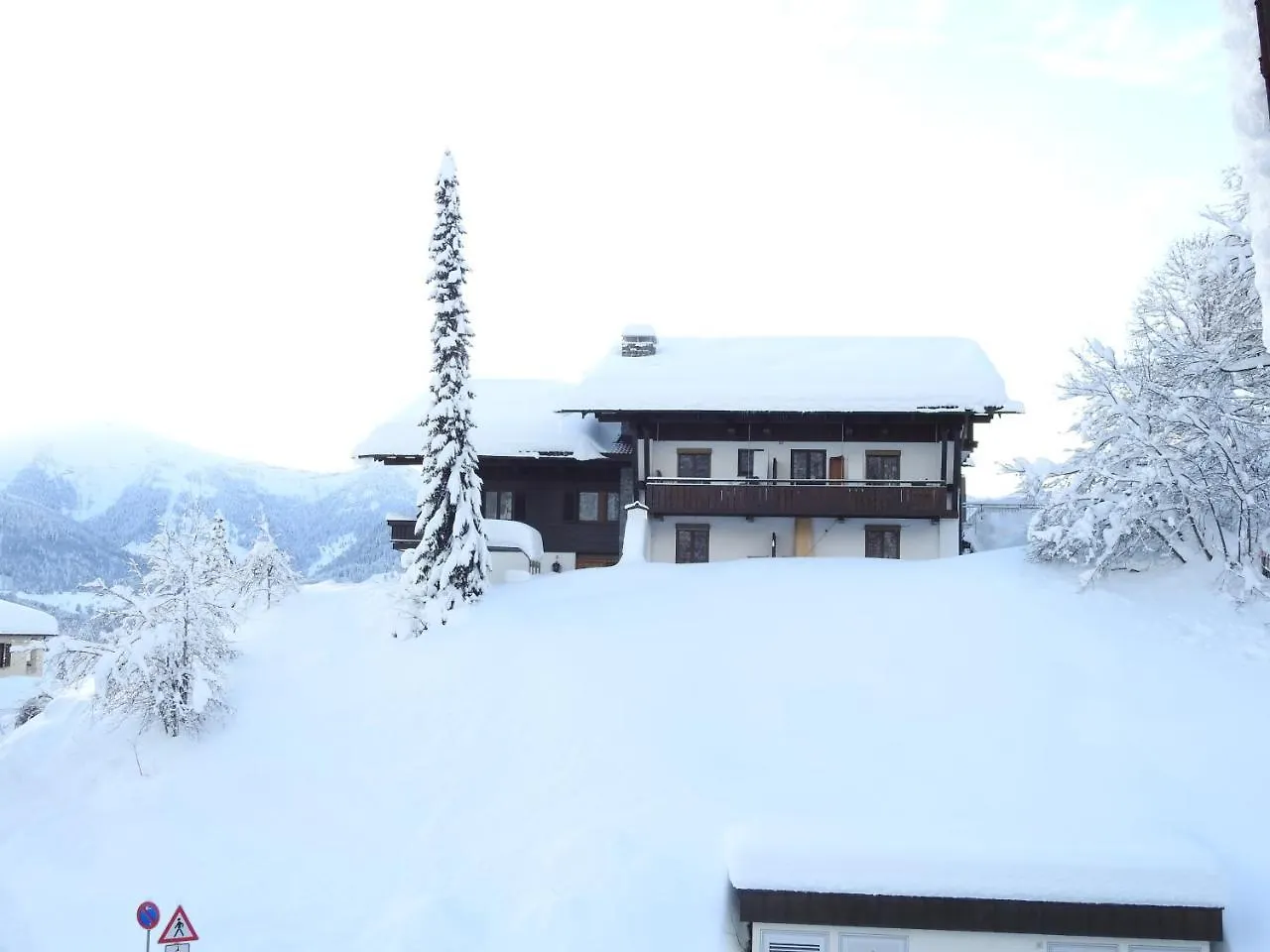 Ferienwohnungen Am Schlossberg Oberstaufen Apartman