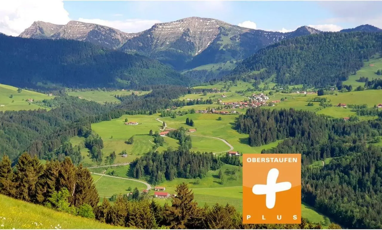 Ferienwohnungen Am Schlossberg Oberstaufen